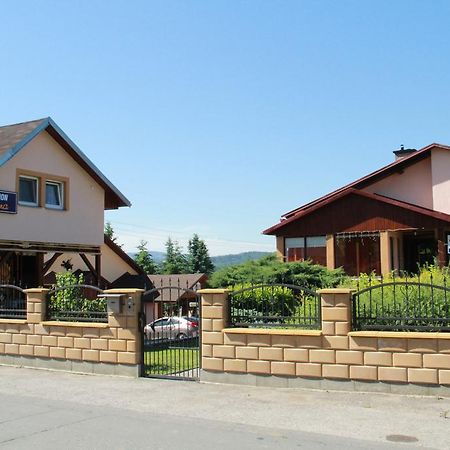 Penzion Ivana Valasske Mezirici Exterior photo